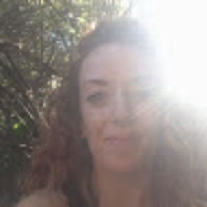 Meet your Posher, Amanda lyn